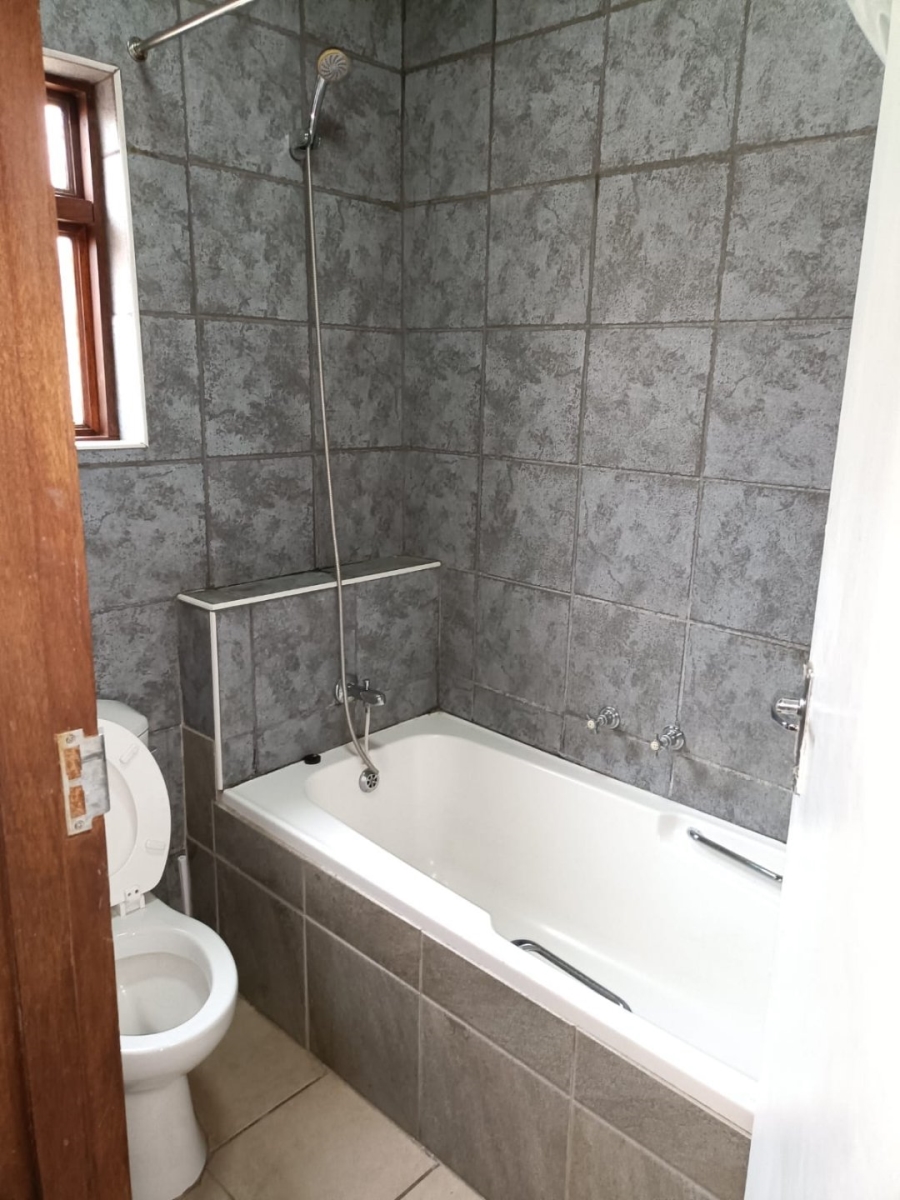 1 Bedroom Property for Sale in Brandwag Free State